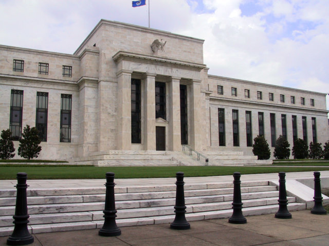 Federal Reserve Debates End to Bond-Buying - Quantitative Easing