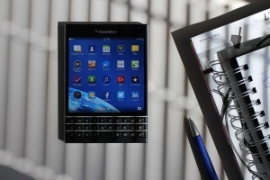 BlackBerry_Passport_turnaround_story_CWAN